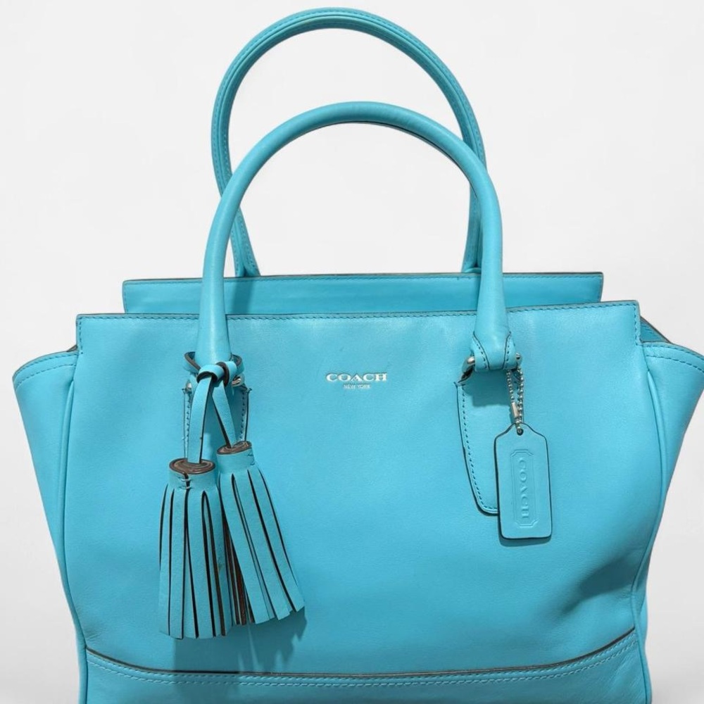 SOLD‼️‼️‼️ Coach Legacy Candace Carryall bag